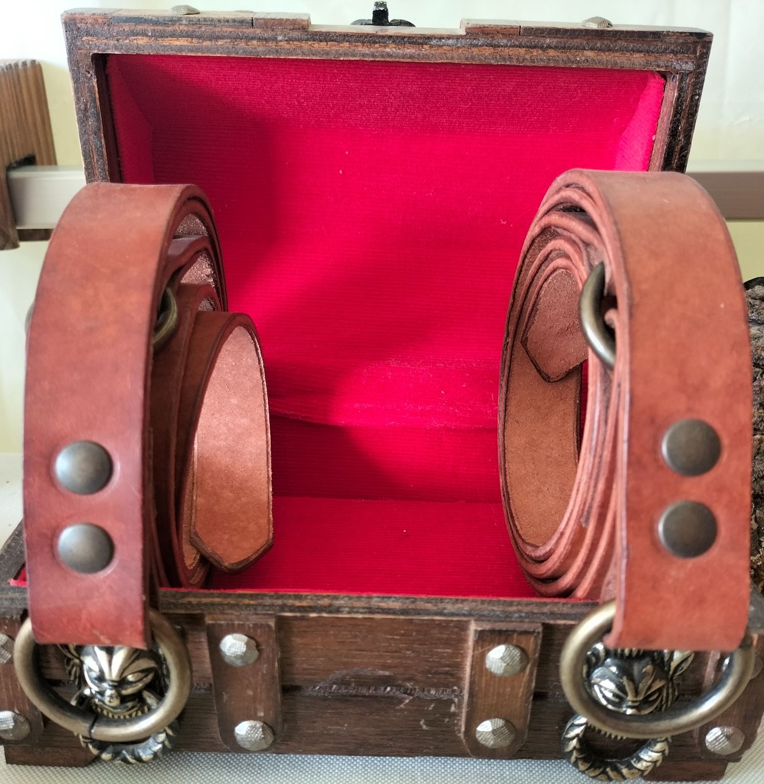 Travail du cuir à La Forge de Conrad